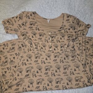 Kate Quinn Beige Animal Print Short Sleeve Tee